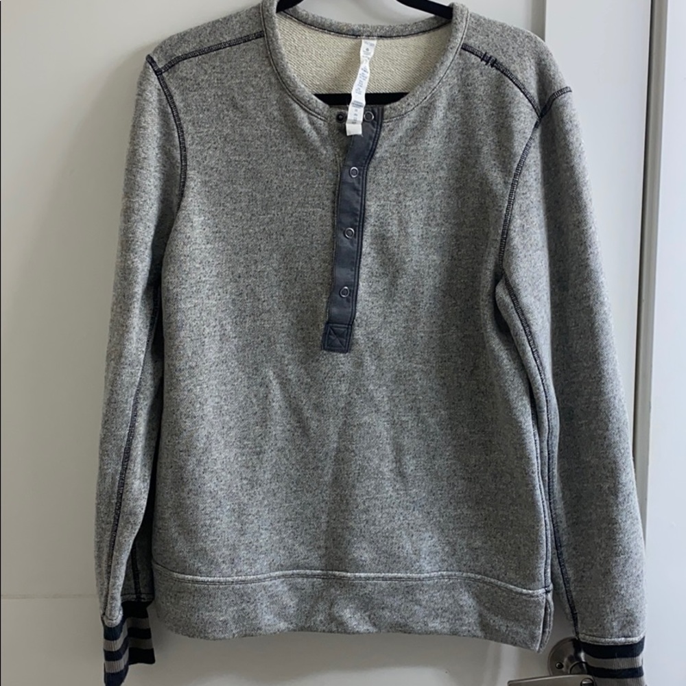 Lululemon Mens Knit Grey Snap Crewneck/Sweater